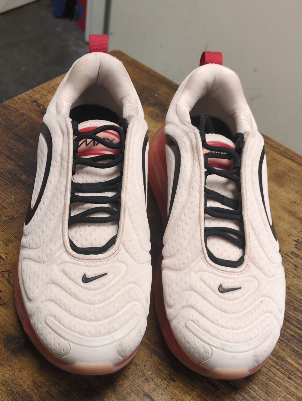 Nike Air Max Sneakers/9